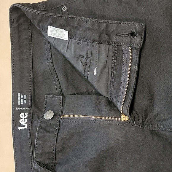 Lee Size 12P Regular Fit Boot Cut Mid Rise Black Jeans, Excellent Used Condition - Picture 8 of 14
